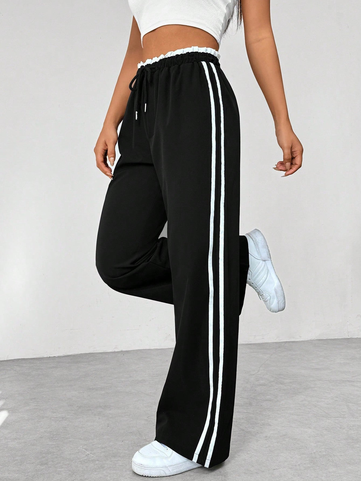 Zaylith - Wide Leg Streetwear Trousers