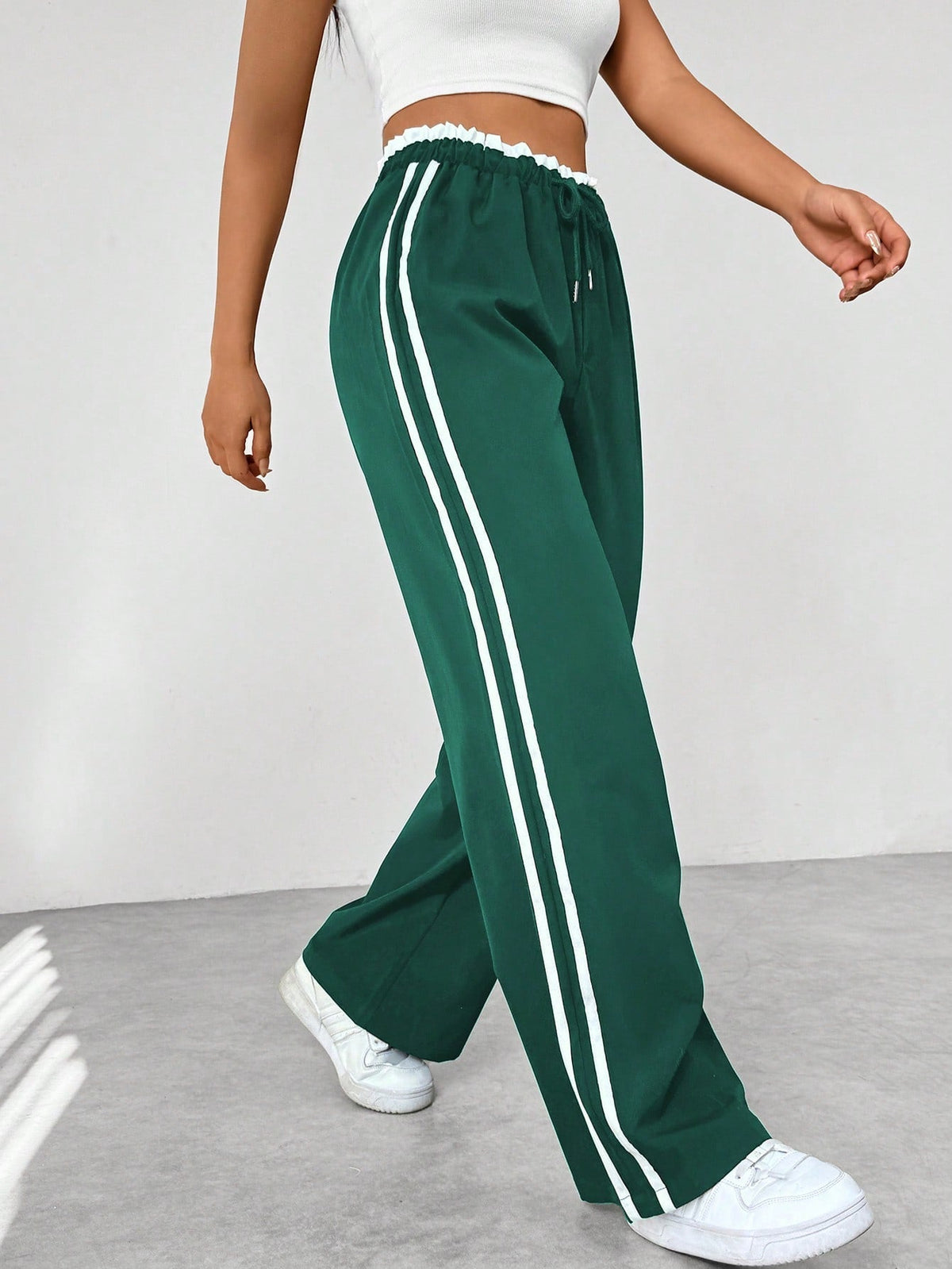 Zaylith - Wide Leg Streetwear Trousers