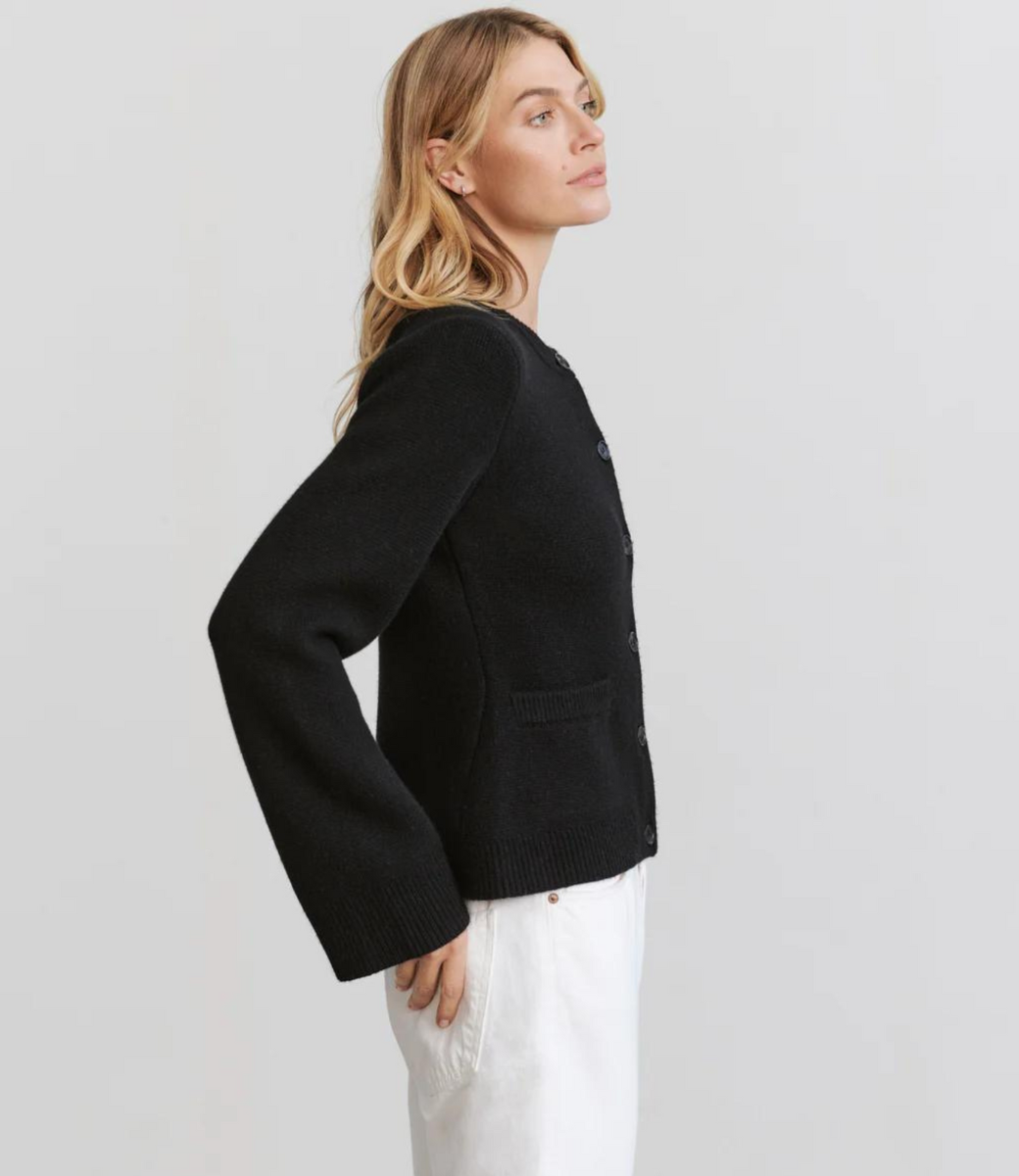 Avarelle – Women’s Cardigan with Elegant Timeless Design