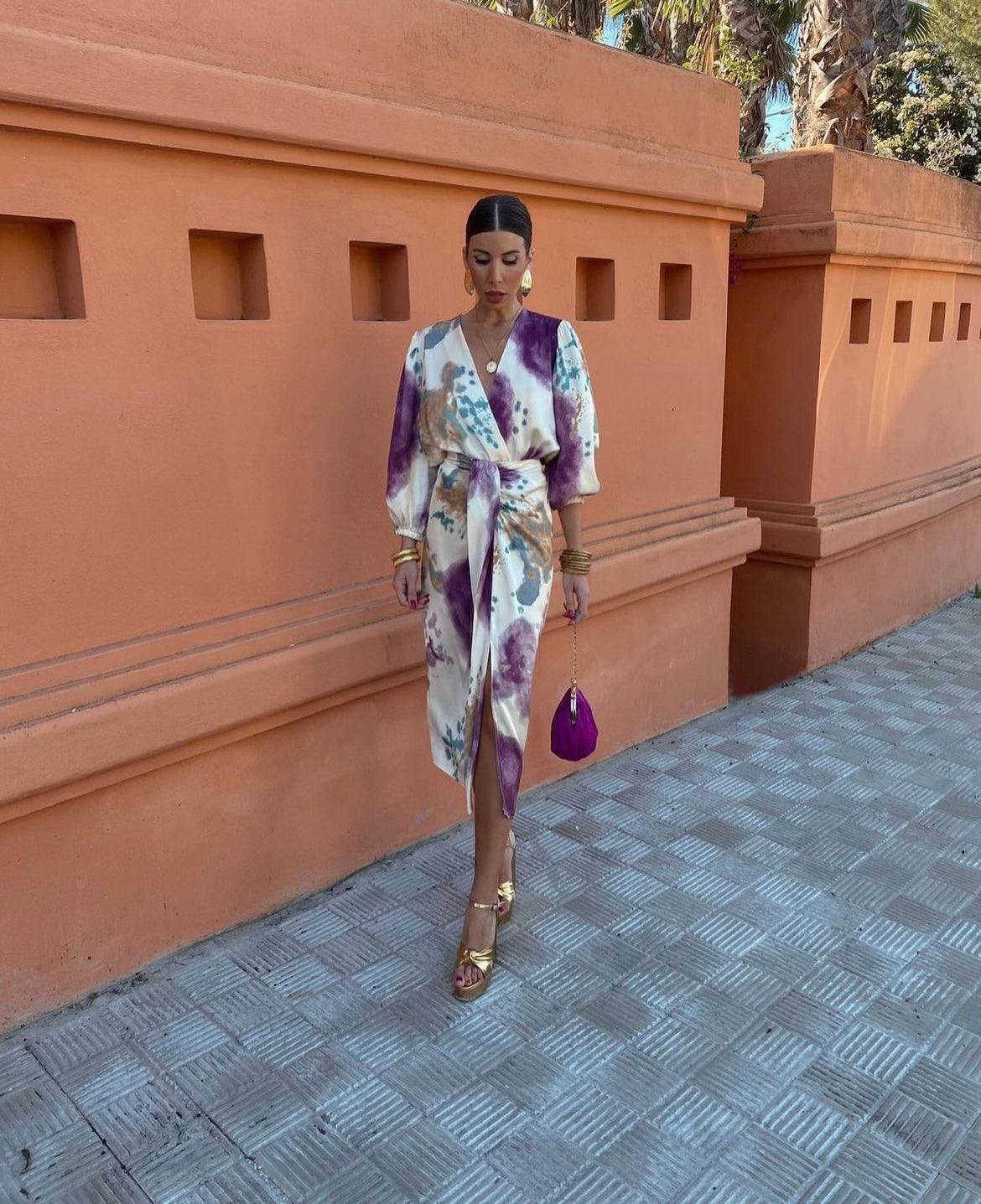 Cessira – Elegante abito midi con scollo a V e cintura