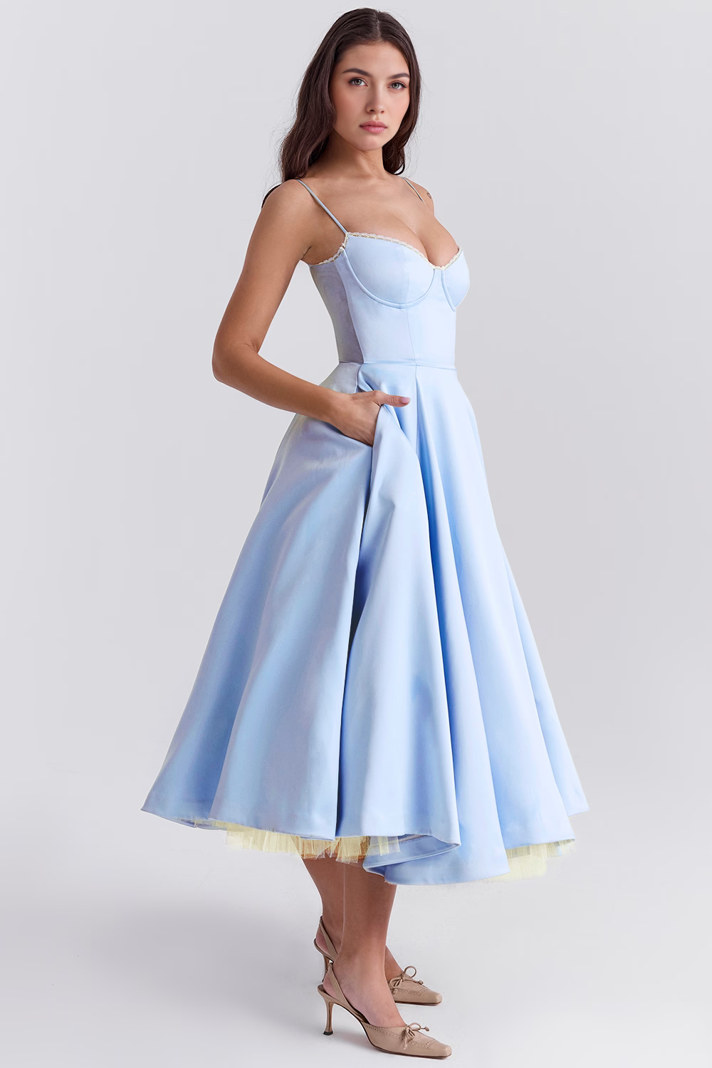 Clisse - Midi šaty s dvojitou vrstvou