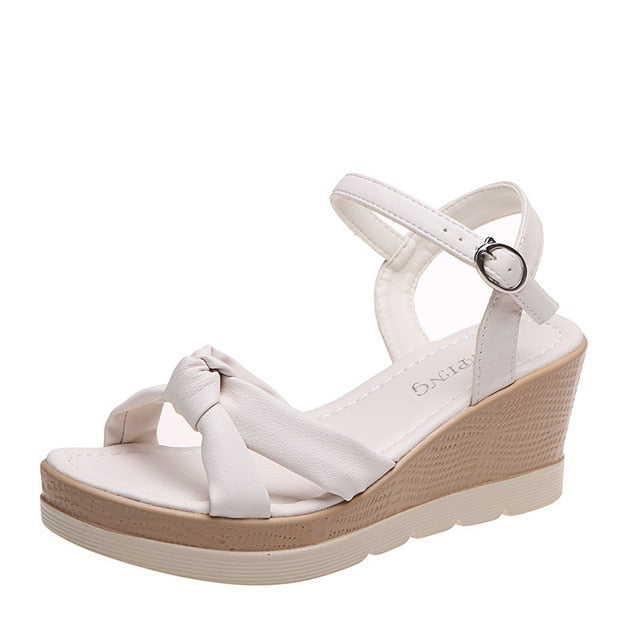 Delphira – Luxe damessandalen
