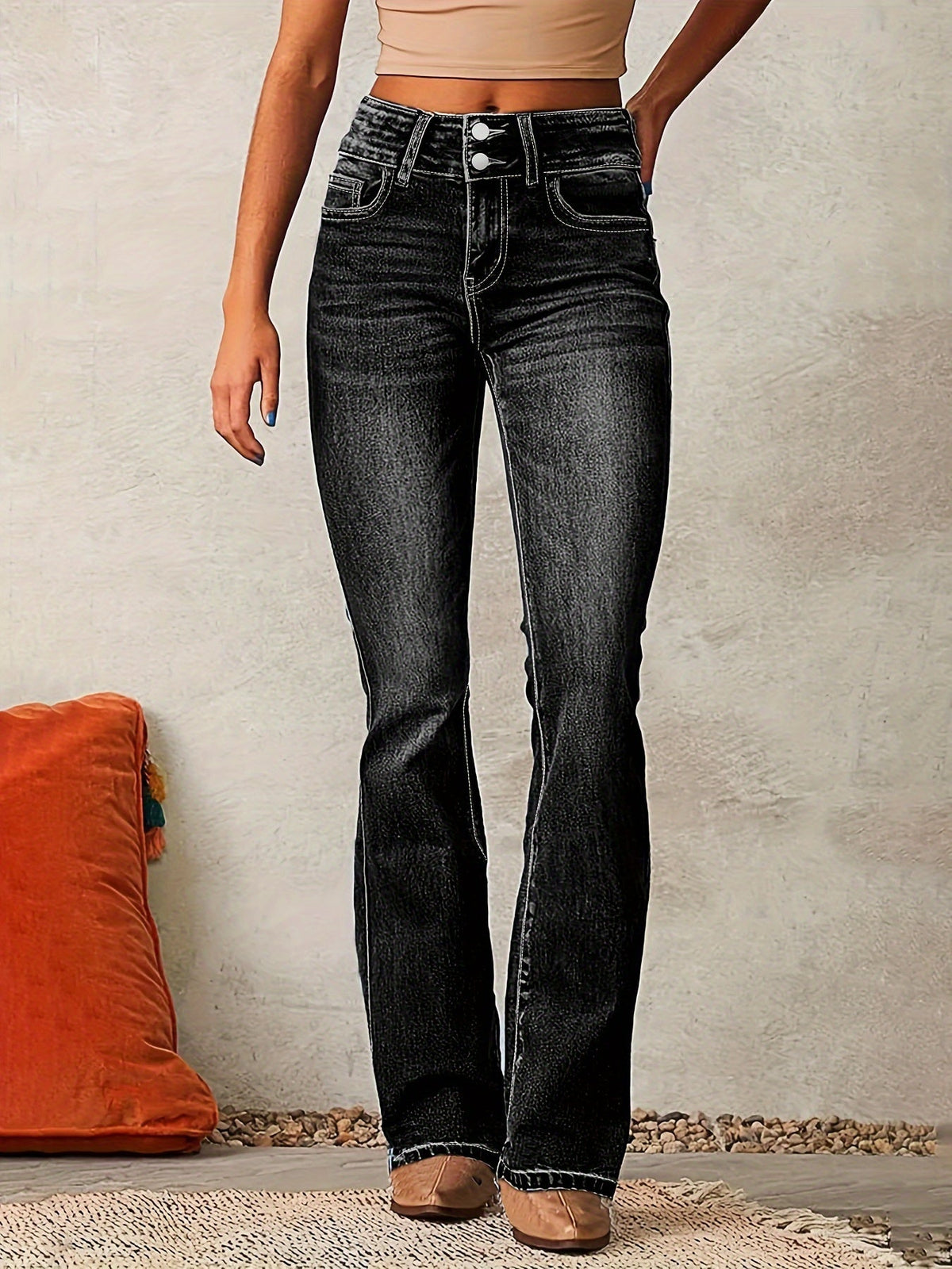Solene - Jeans de Cintura Alta e Perna Evasé para Mulher