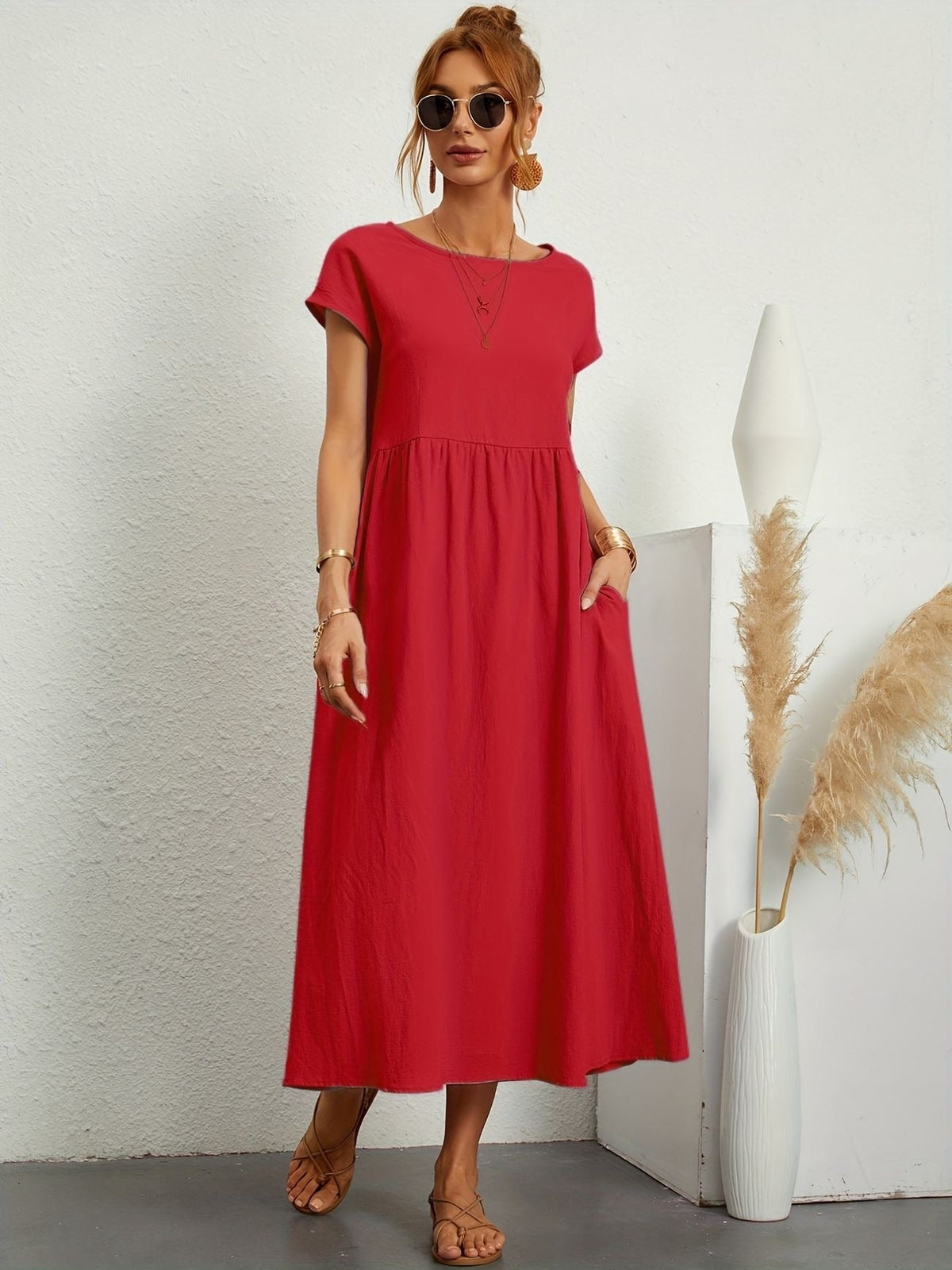 Neline – Női laza midi zsebes ruha rövid ujjú