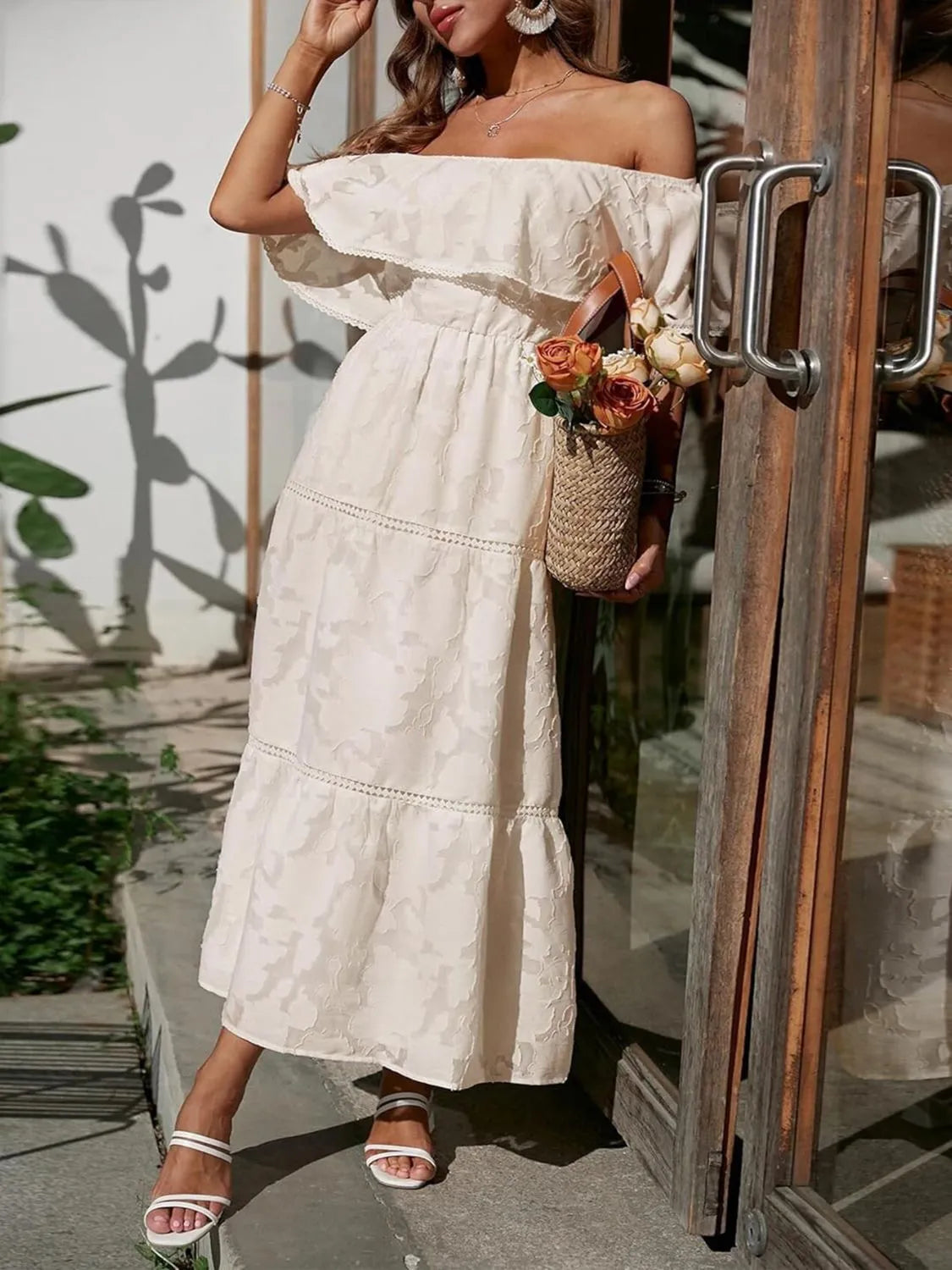 Catherin – Maxikleid mit Stufenrock und Carmenausschnitt für Hochzeitsgäste