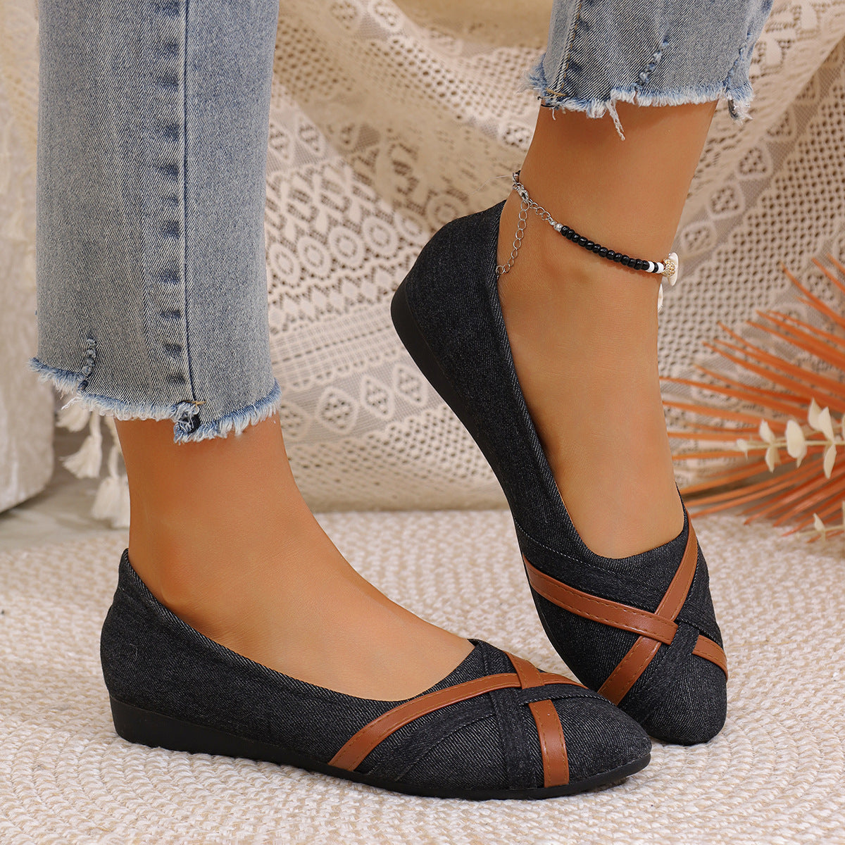 Elvaria – Chaussures féminines élégantes à brides croisées
