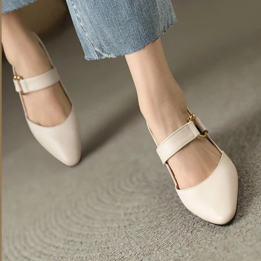 Clairenne – Sapatos Mary Jane com Salto Grosso e Tira Atrás