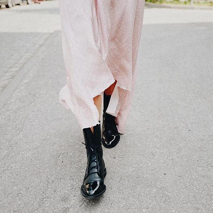 Velynn – Botas de Tornozelo de Couro com Atacadores para Mulher