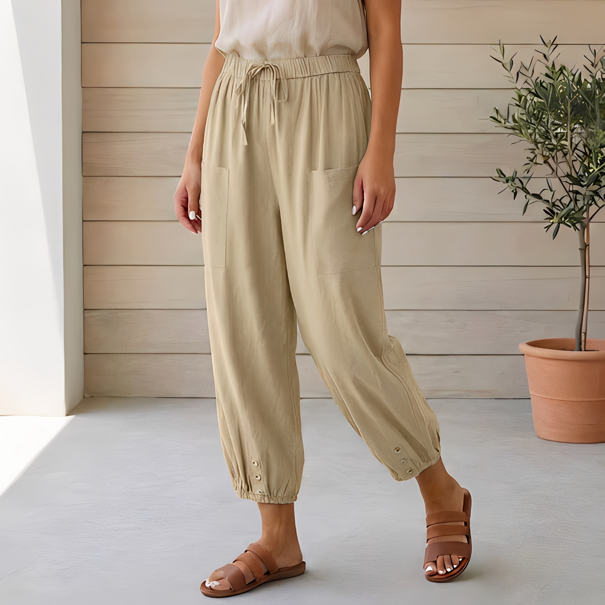 Leanna – Elegante, Loszittende Damesbroek