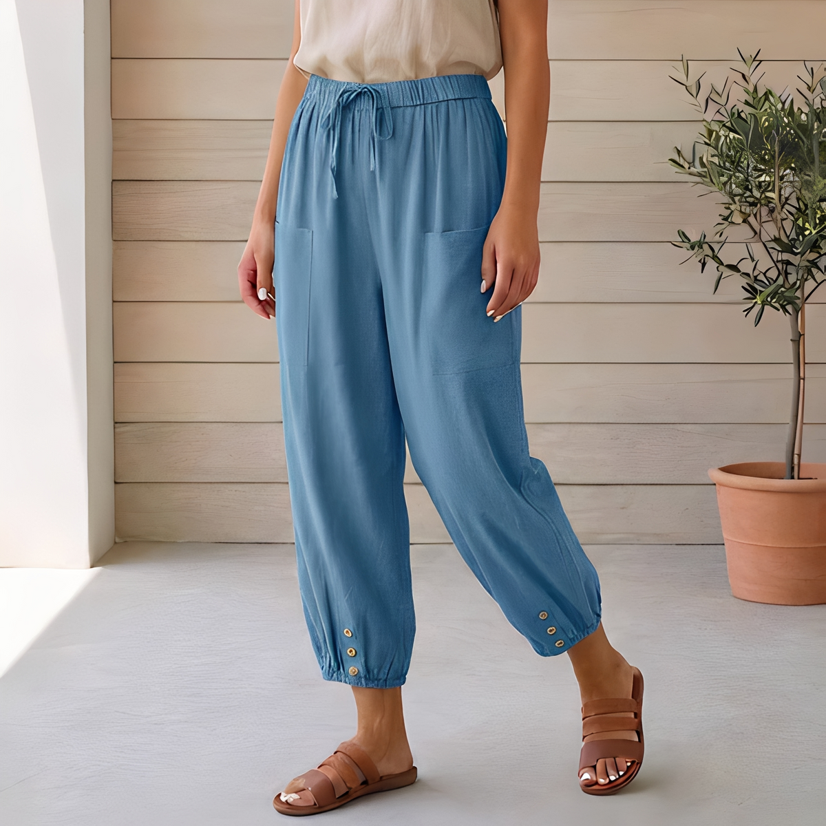 Leanna – Elegante, Loszittende Damesbroek