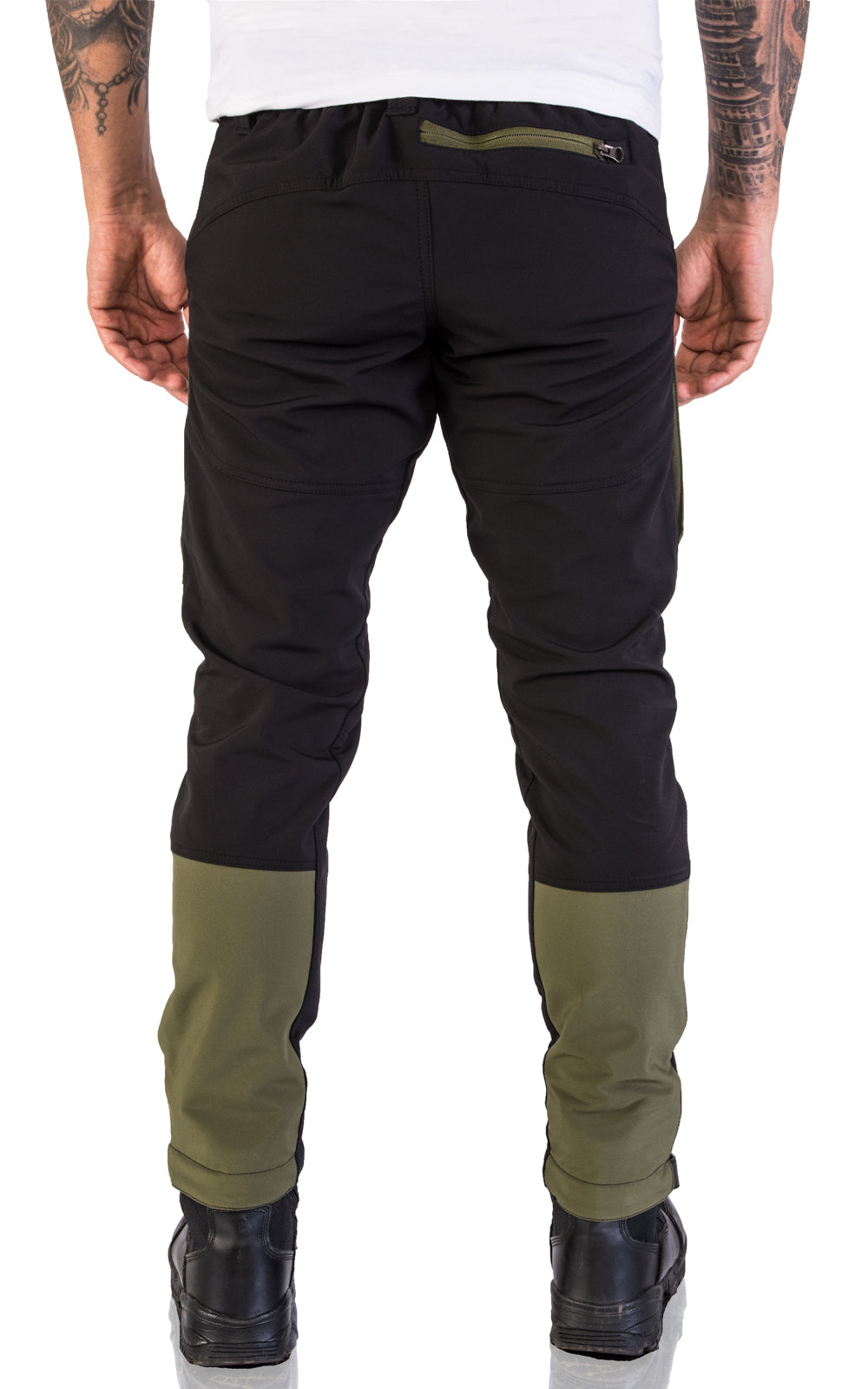 Men's trousers – with zip fastening and pockets