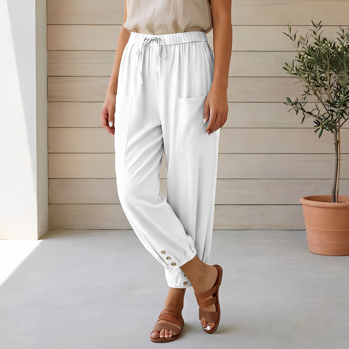 Leanna – Elegante, Loszittende Damesbroek