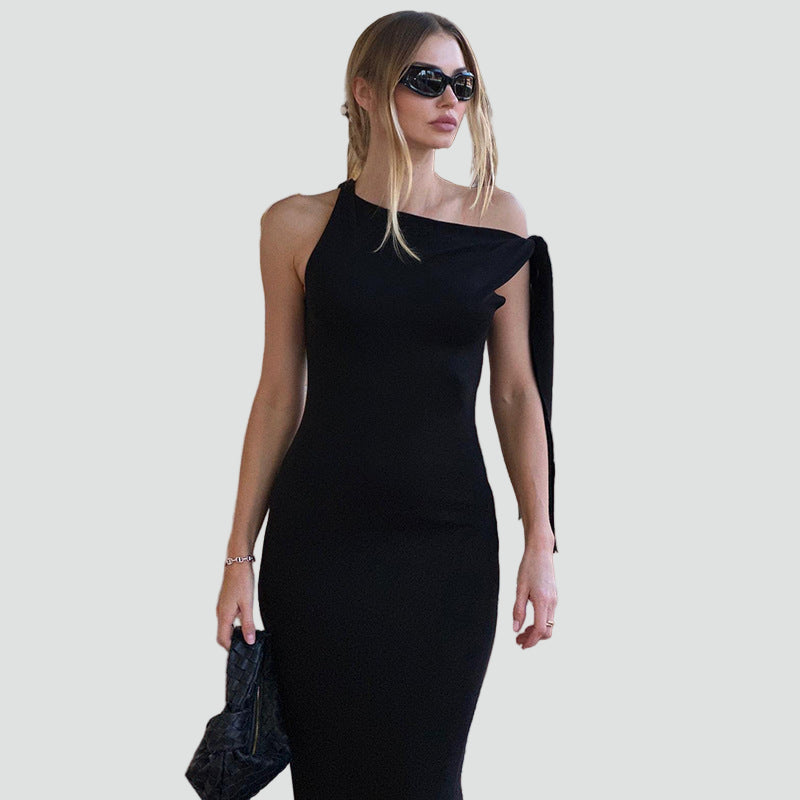 Sunny – Elegantní večerní šaty s mašlí