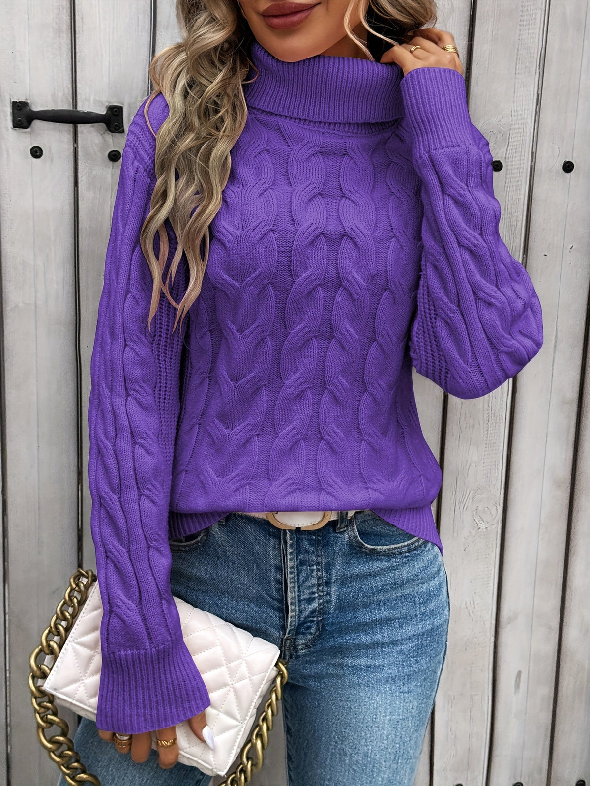 Avalyne – Pull à col roulé en maille torsadée pour femme
