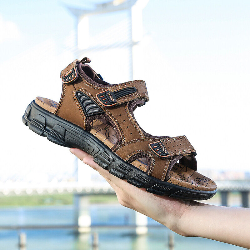 Malic - Sandali Unisex con Velcro di Supporto